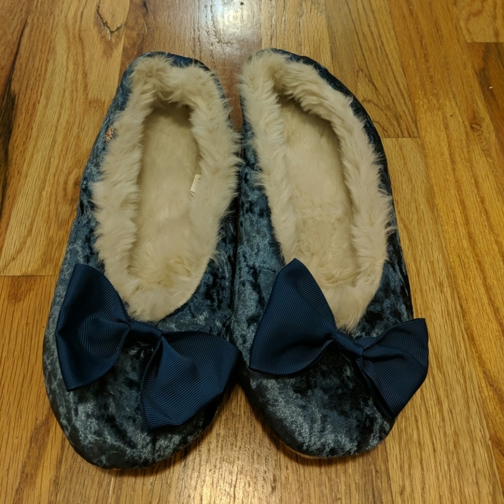 Lauren Conrad Blue Fuzzy Slippers